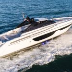 Riva 76′ Bahamas Super combines high-tech innovation and Italian design.