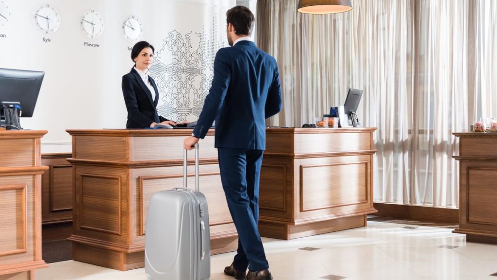 Decoding Resort Fees: How to Spot and Avoid Hidden Hotel Charges